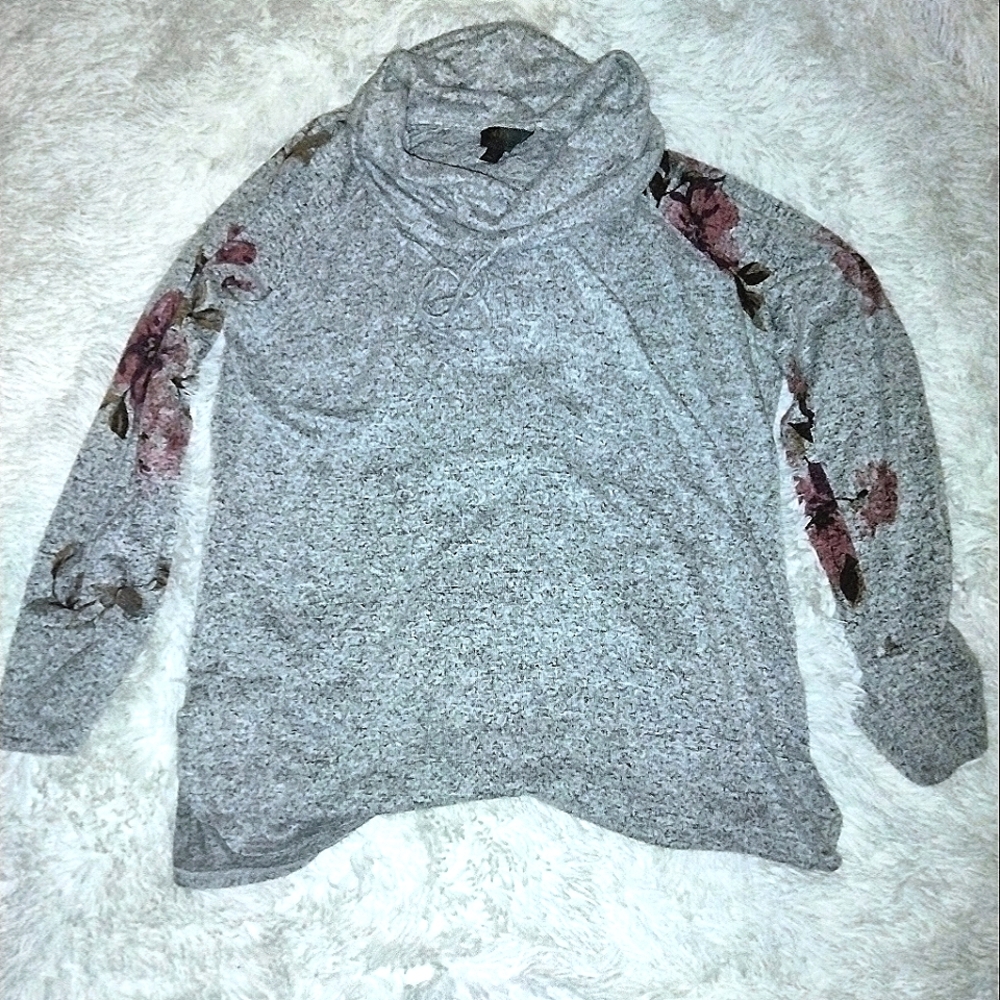 Long sleeve sweater